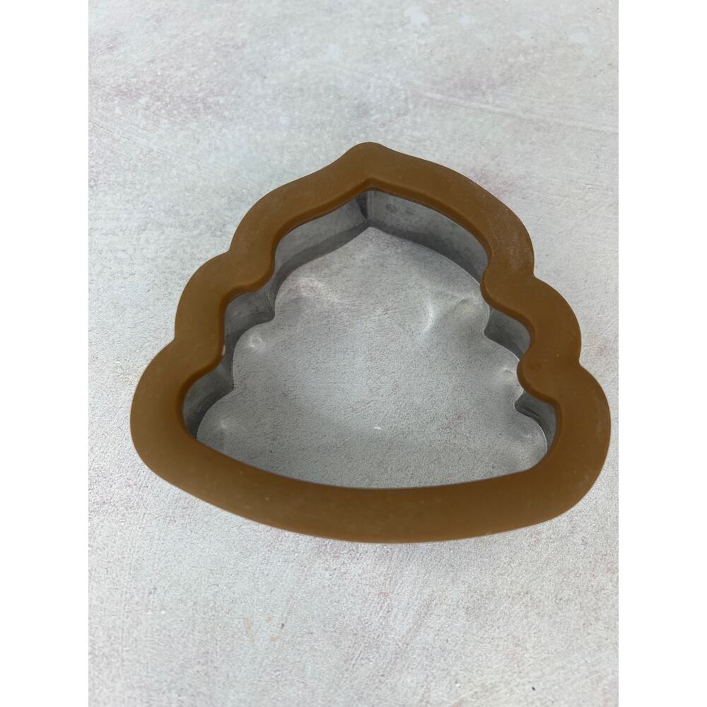 Poop swirl cookie cutter‎